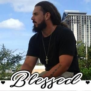 Meet your Posher, Collin